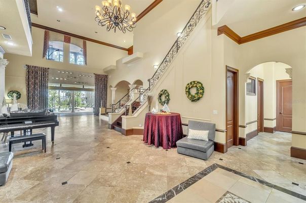 Chandelier, Interior, Piano, Recessed Lighting