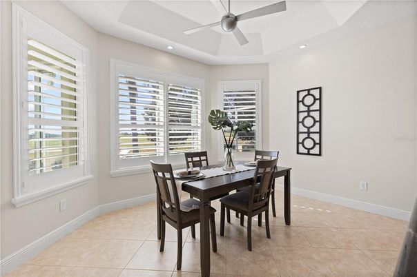 Dining room, Interior, Recessed Lighting
