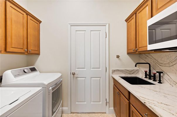 Interior, Kitchen, Washer