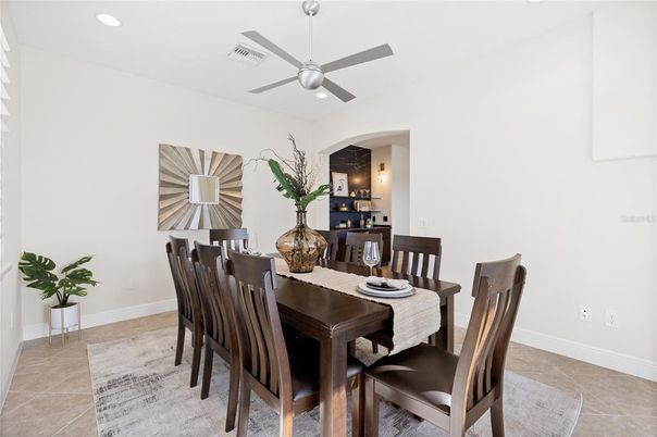 Dining room, Interior, Recessed Lighting