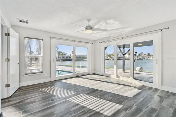 Empty room, Interior, Water, Wood Texture Flooring