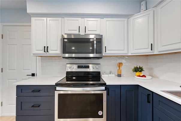 Interior, Kitchen, Stainless Steel Appliances