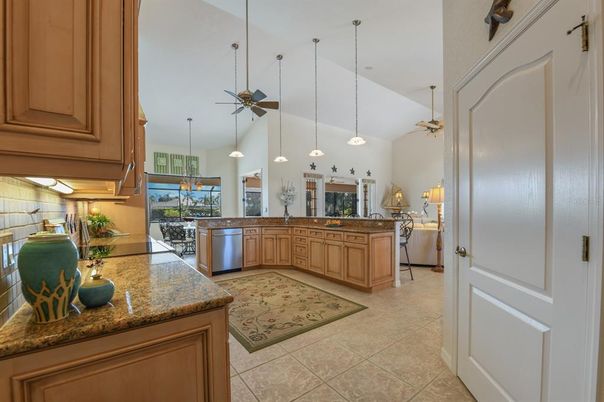 Interior, Kitchen, Pendant Lights