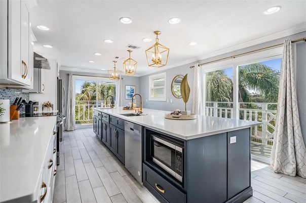 Interior, Kitchen, Pendant Lights, Recessed Lighting, Wood Texture Flooring