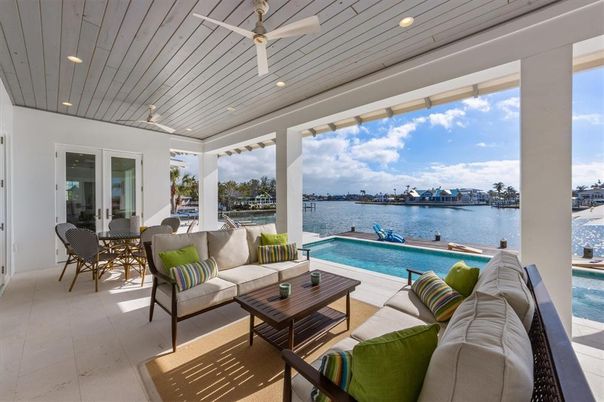 Exterior, Pool, Recessed Lighting, Water