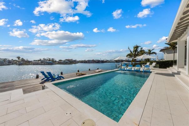 Exterior, Pool, Water