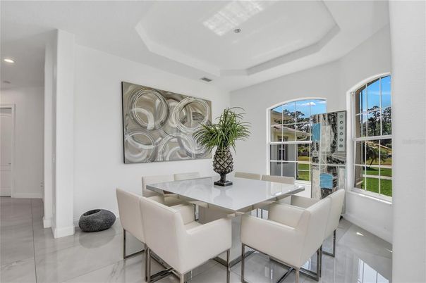 Dining room, Interior, Recessed Lighting