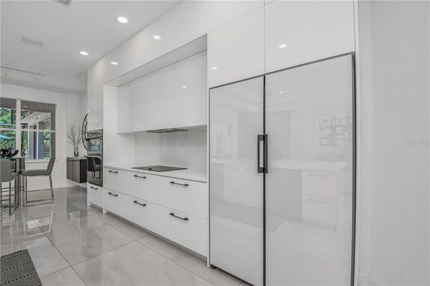 Dining room, Interior, Kitchen, Recessed Lighting