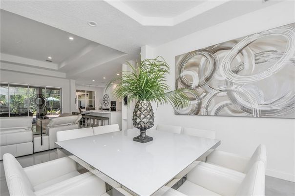 Dining room, Interior, Living room, Recessed Lighting