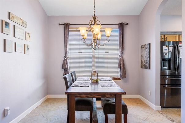 Chandelier, Dining room, Interior