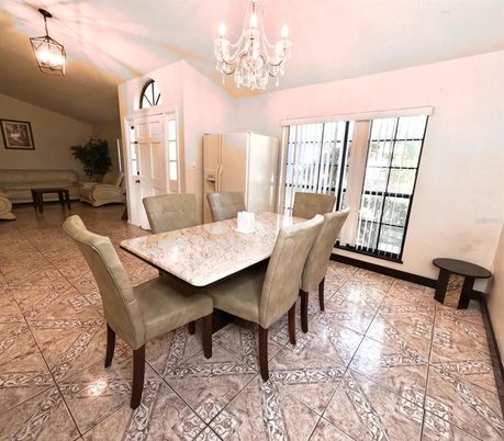 Chandelier, Dining room, Interior