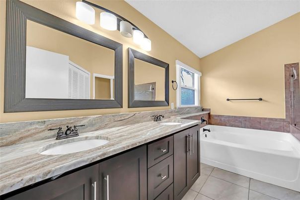 Bathroom, Dual Sink Vanities, Interior