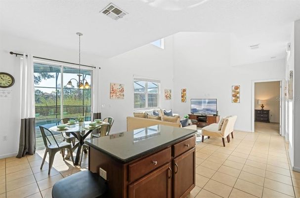 Dining room, Interior, Living room, Pendant Lights