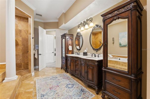 Bathroom, Dual Sink Vanities, Interior