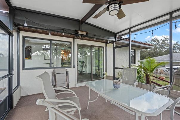 Dining room, Interior, Sun Room