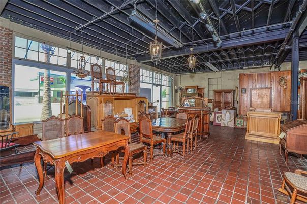 Dining room, Interior, Pendant Lights