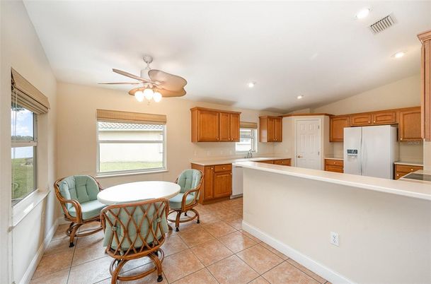 Dining room, Interior, Kitchen, Recessed Lighting