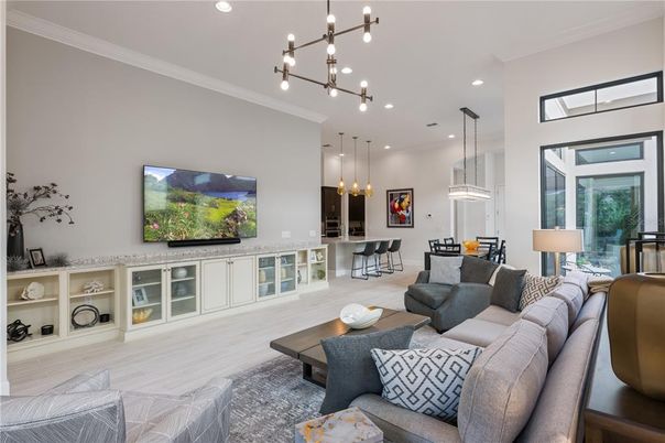 Dining room, Interior, Living room, Pendant Lights, Recessed Lighting, Wood Texture Flooring