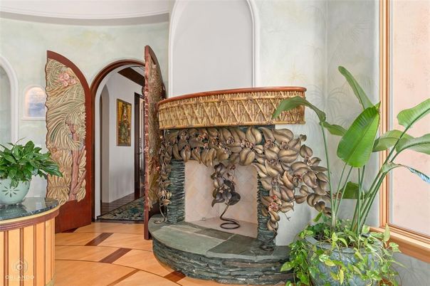 Fireplace, Interior