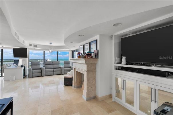 Fireplace, Interior, Living room, Pendant Lights, Recessed Lighting
