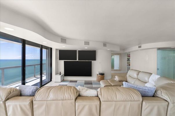 Interior, Living room, Recessed Lighting, Water