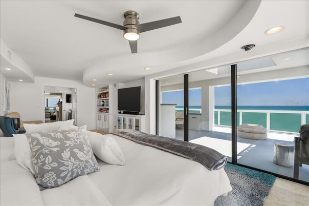 Bedroom, Interior, Recessed Lighting, Water