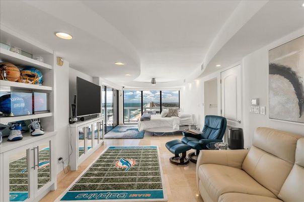 Bedroom, Interior, Living room, Recessed Lighting