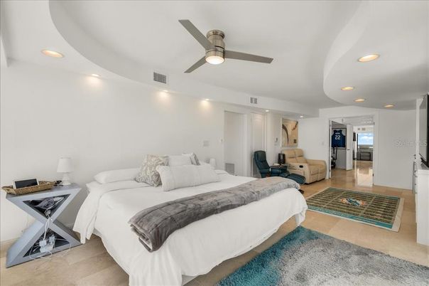 Bedroom, Interior, Recessed Lighting