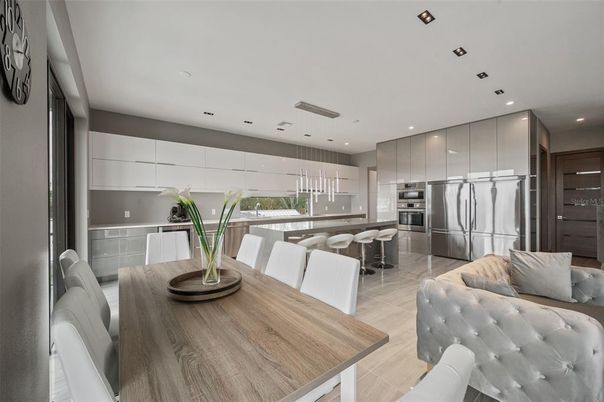 Dining room, Interior, Kitchen, Pendant Lights, Recessed Lighting, Stainless Steel Appliances