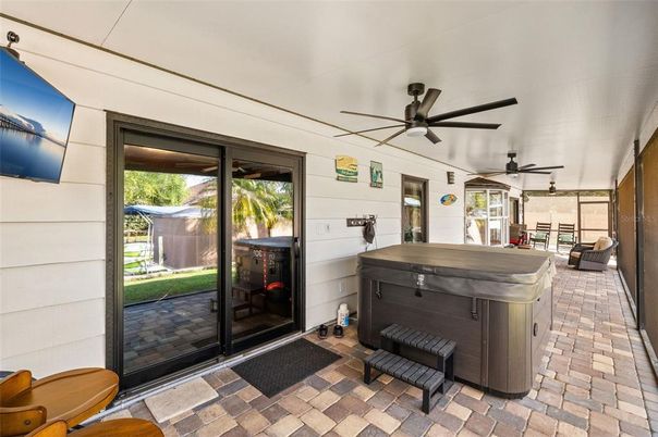Hot Tub, Interior