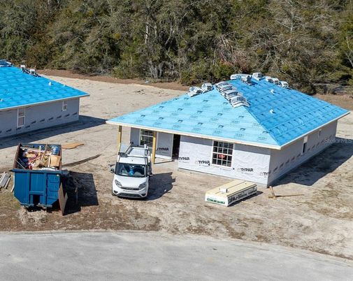 Exterior, Drone