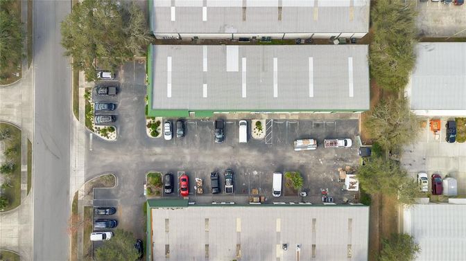 Exterior, Drone