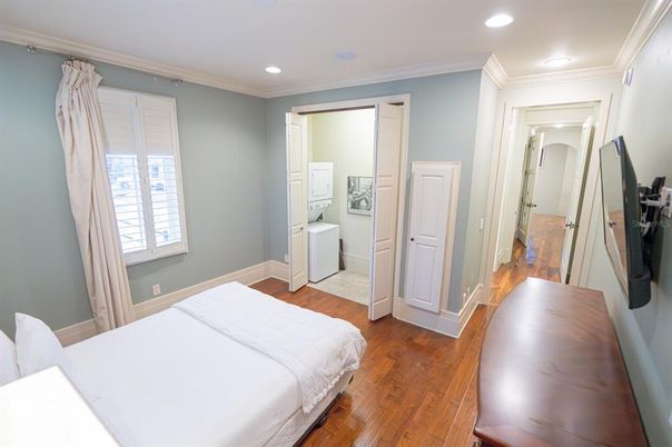 Bedroom, Interior, Recessed Lighting, Wood Texture Flooring