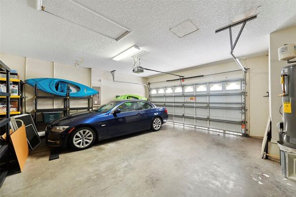 Garage, Interior