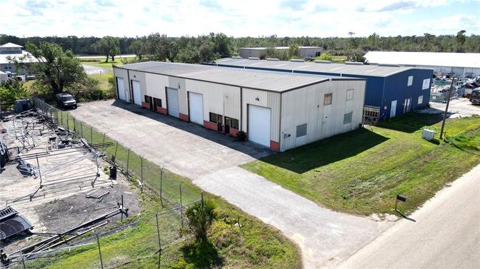 Exterior, Drone