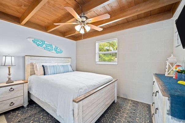 Bedroom, Interior, Wooden Beams, Wooden Ceilings
