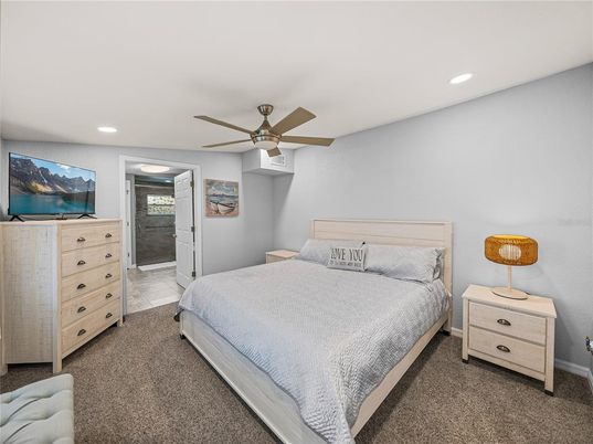 Bedroom, Interior, Recessed Lighting