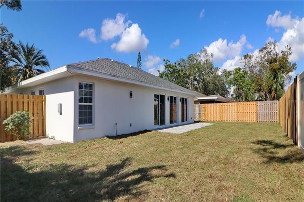 Backyard, Exterior