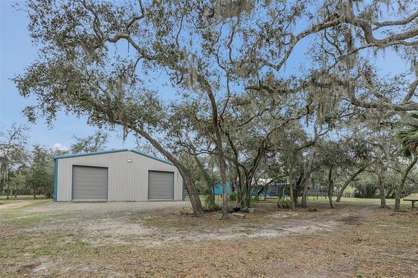 Backyard, Detached Garage, Exterior