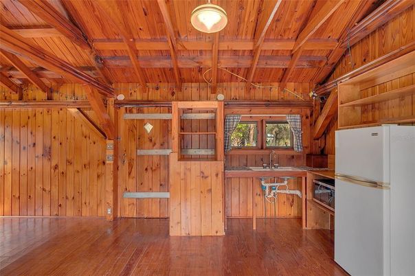 Empty room, Interior, Wooden Beams, Wooden Ceilings, Wood Texture Flooring, Wooden Walls