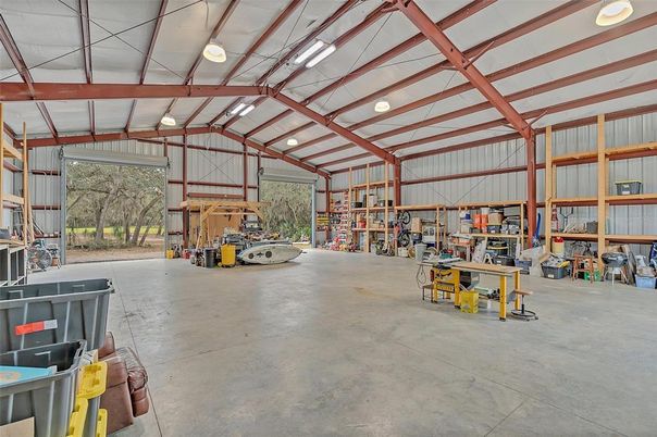 Garage, Interior