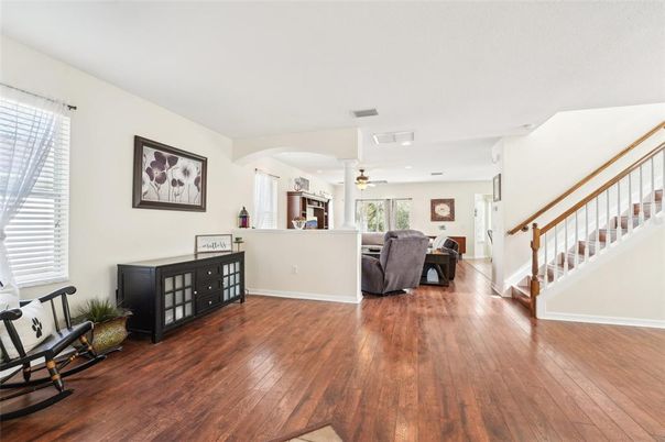 Interior, Recessed Lighting, Wood Texture Flooring