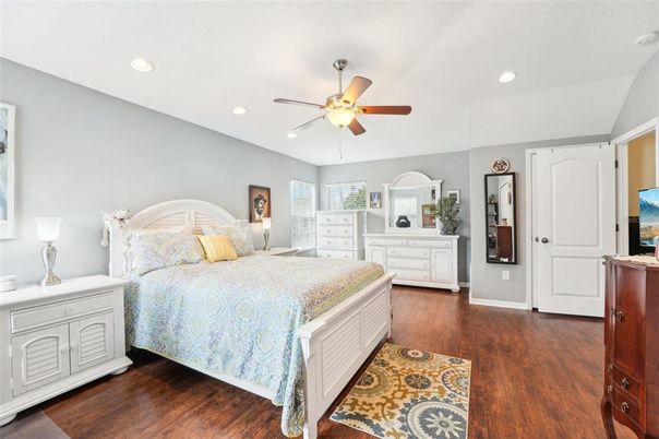 Bedroom, Interior, Recessed Lighting, Wood Texture Flooring