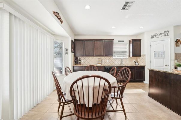 Dining room, Interior, Kitchen, Recessed Lighting