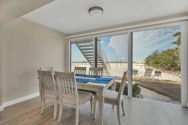 Dining room, Interior, Wood Texture Flooring