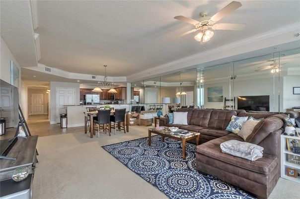 Dining room, Interior, Kitchen, Living room, Pendant Lights, Recessed Lighting