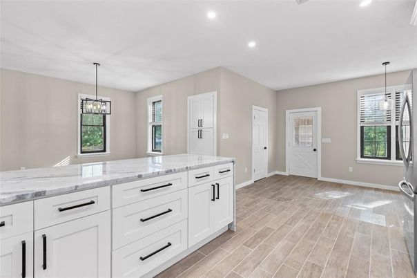 Interior, Kitchen, Pendant Lights, Recessed Lighting, Wood Texture Flooring