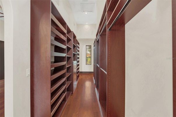 Interior, Recessed Lighting, Walk-in Closets, Wood Texture Flooring