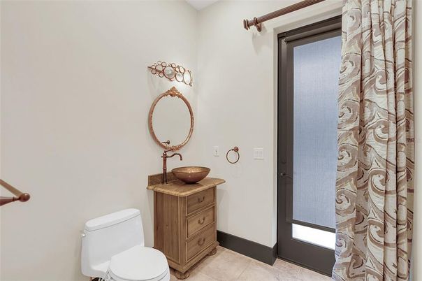 Bathroom, Interior