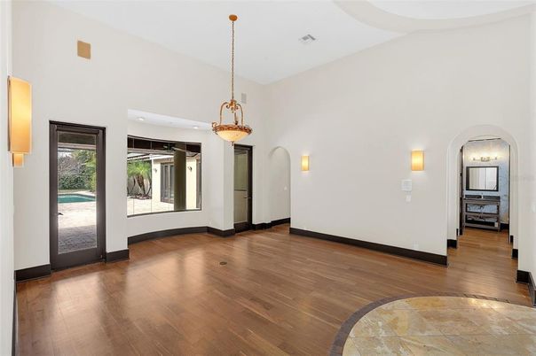 Interior, Pendant Lights, Recessed Lighting, Wood Texture Flooring